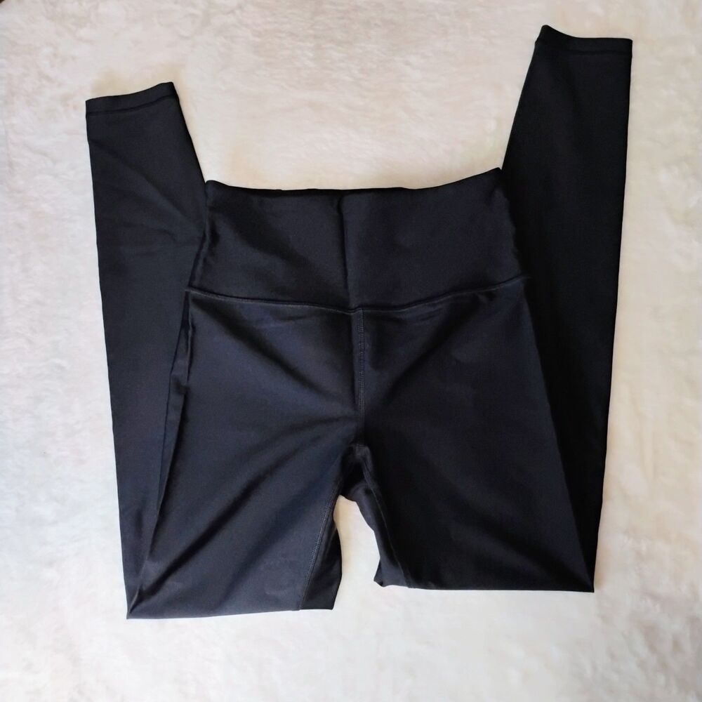 Athleta Elation Sheen Tight High Rise 7/8 Leggings XS Black Metallic Y3K Yoga